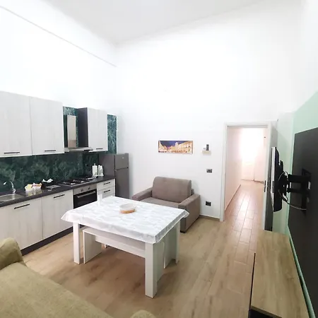 Whitehouseandrea Apartment *